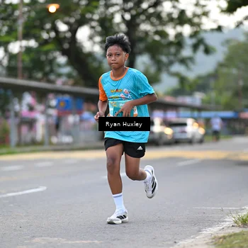 Runner Photo 8232875
