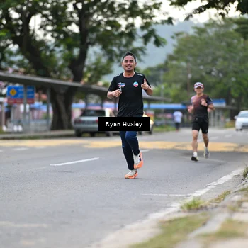 Runner Photo 8232877