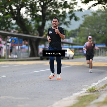 Runner Photo 8232880