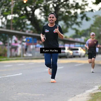 Runner Photo 8232881