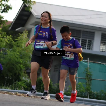 Runner Photo 8232902