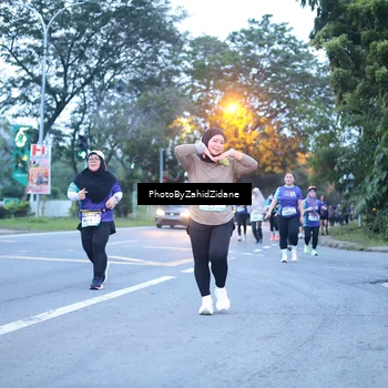 Runner Photo 8232919