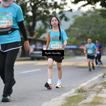 Runner Photo 8232921