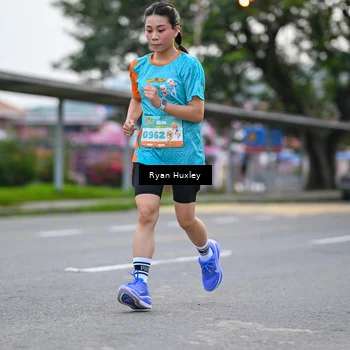 Runner Photo 8232947