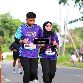 Runner Photo 8232953