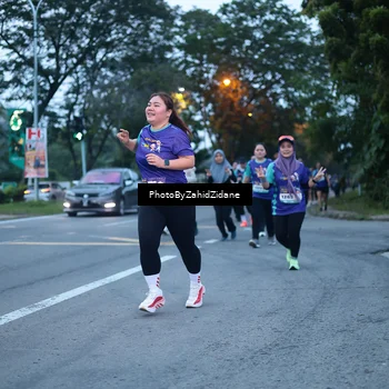 Runner Photo 8232973