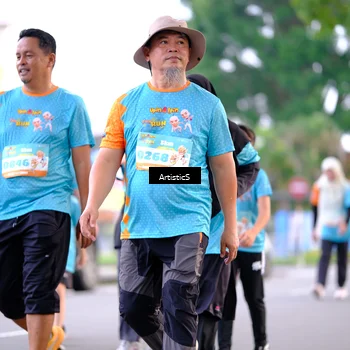 Runner Photo 8232974