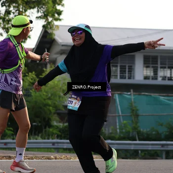 Runner Photo 8233006