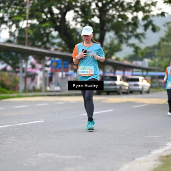 Runner Photo 8233013