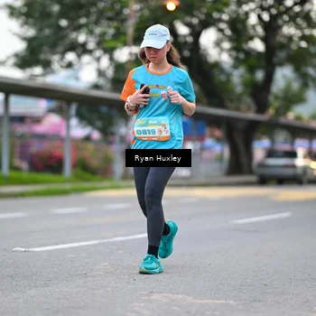 Runner Photo 8233021