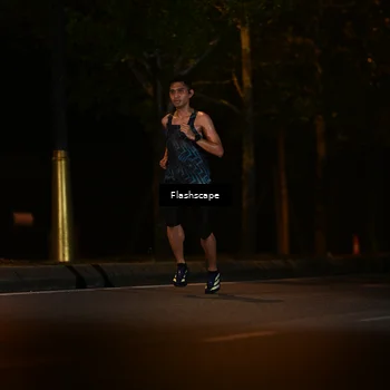 Runner Photo 8233025
