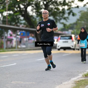 Runner Photo 8233046