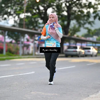 Runner Photo 8233050