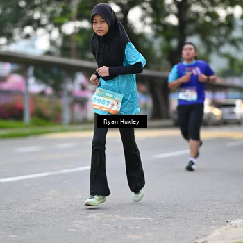 Runner Photo 8233057