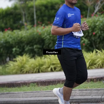 Runner Photo 8233063
