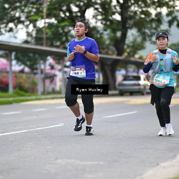 Runner Photo 8233066