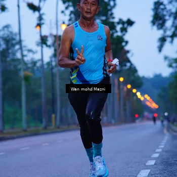 Runner Photo 8233075