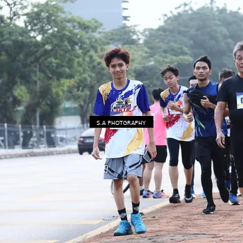 Runner Photo 8233079