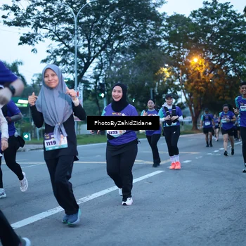 Runner Photo 8233088