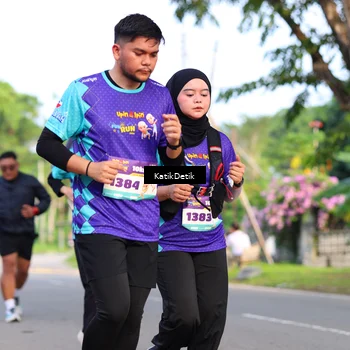 Runner Photo 8233090