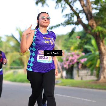 Runner Photo 8233096