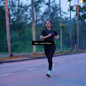 Runner Photo 8233098