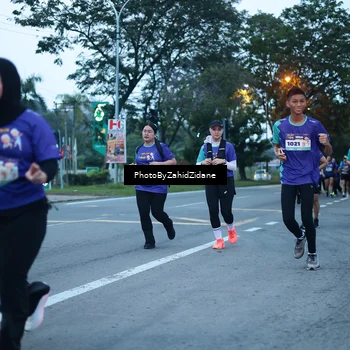 Runner Photo 8233108