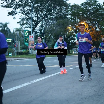 Runner Photo 8233125