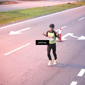 Runner Photo 8233130
