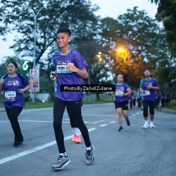 Runner Photo 8233146