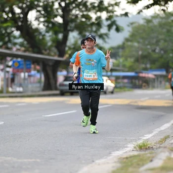 Runner Photo 8233149
