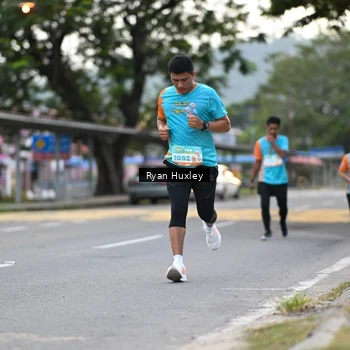 Runner Photo 8233154