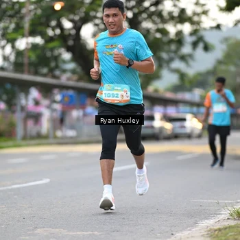 Runner Photo 8233158