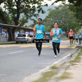 Runner Photo 8233173