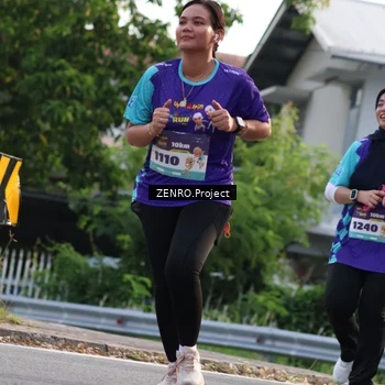 Runner Photo 8233192