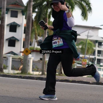 Runner Photo 8233201
