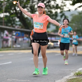 Runner Photo 8233206