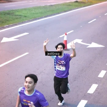 Runner Photo 8233229