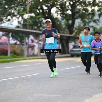 Runner Photo 8233259