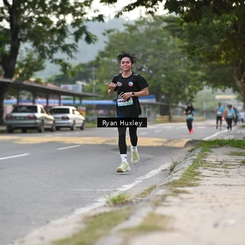 Runner Photo 8233300
