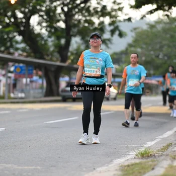 Runner Photo 8233319