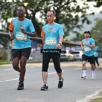 Runner Photo 8233321