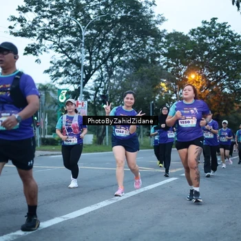 Runner Photo 8233322