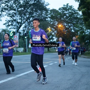Runner Photo 8233329