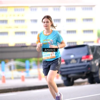 Runner Photo 8233335