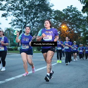 Runner Photo 8233343