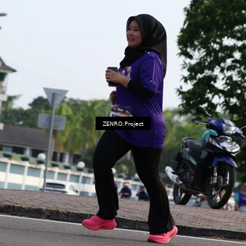 Runner Photo 8233348