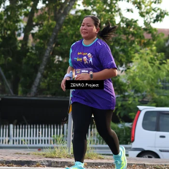 Runner Photo 8233352