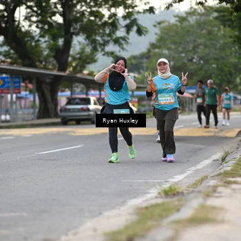 Runner Photo 8233355