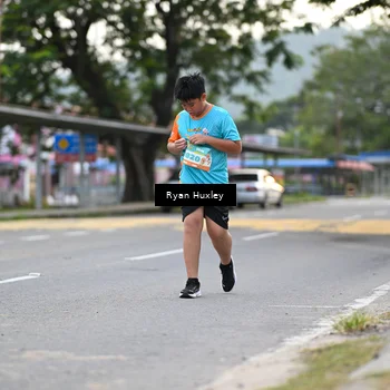 Runner Photo 8233356